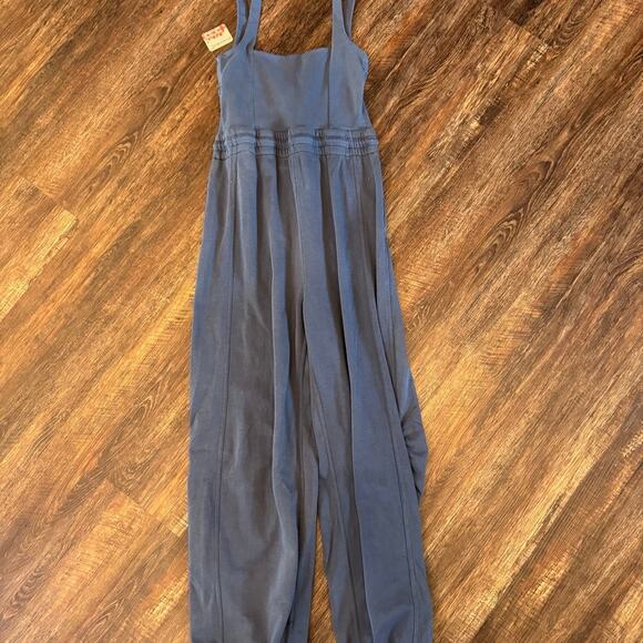 NWT Free People Inbound Jumper One Piece In midnight Navy size small - Picture 8 of 8